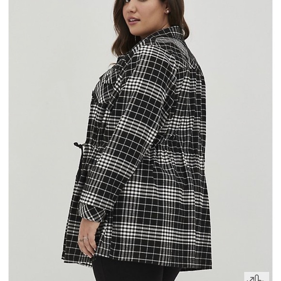 Torrid NWOT plaid shacket - Picture 3 of 5